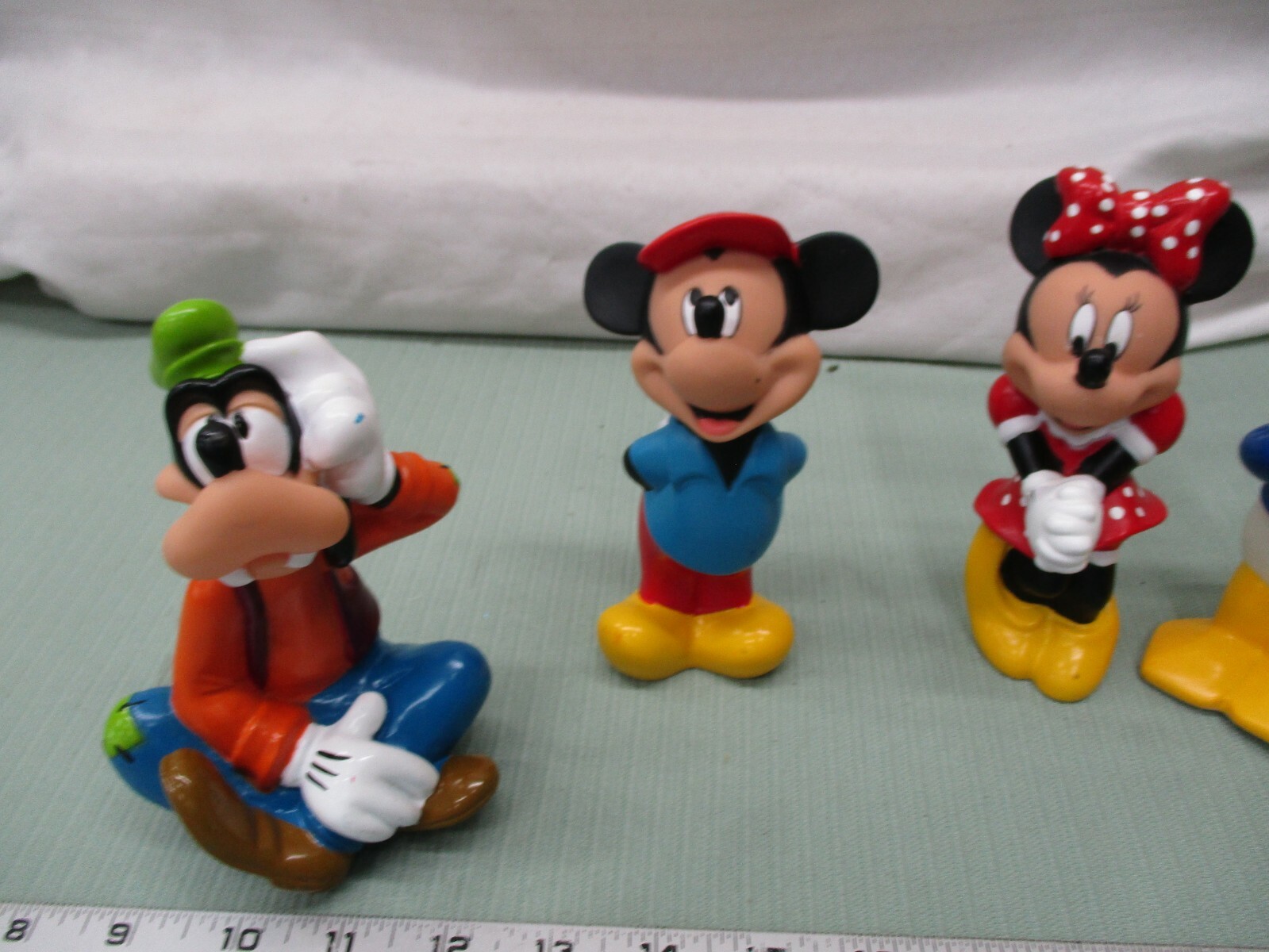 Picture 3 of 8