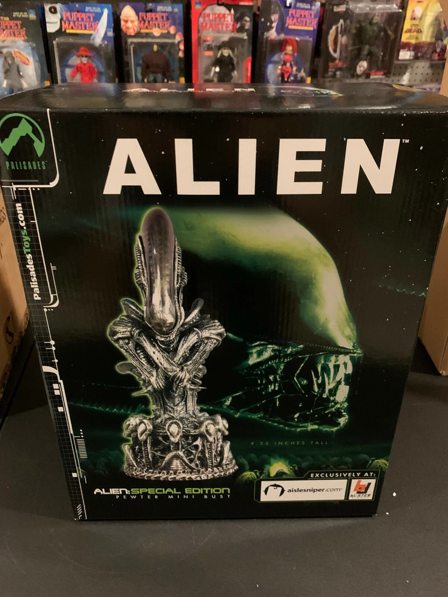 Alien Special Edition Exclusive Pewter Mini Bust by Palisades #319