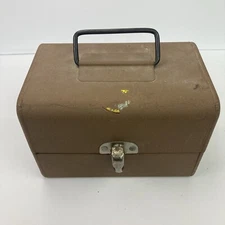 Vintage Simonsen Metal Products Co. Film Reel Box and 12 Compco Reels And Cases