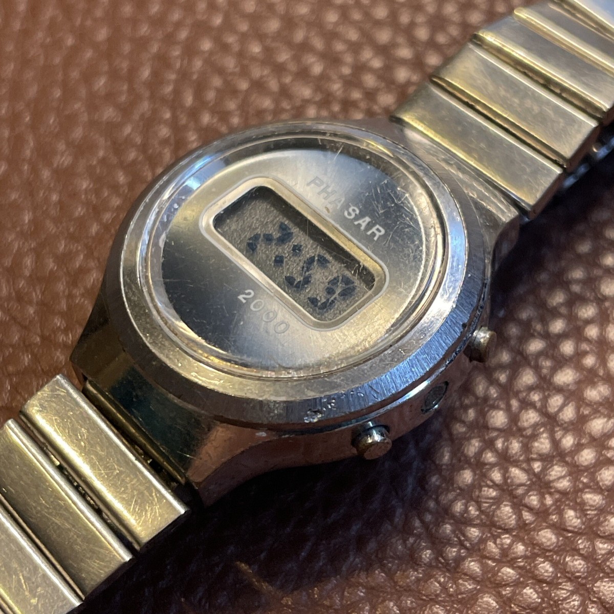 Vintage Phasar 2000 Digital Watch Mens 37mm Stainless Steel New Battery 7.25\