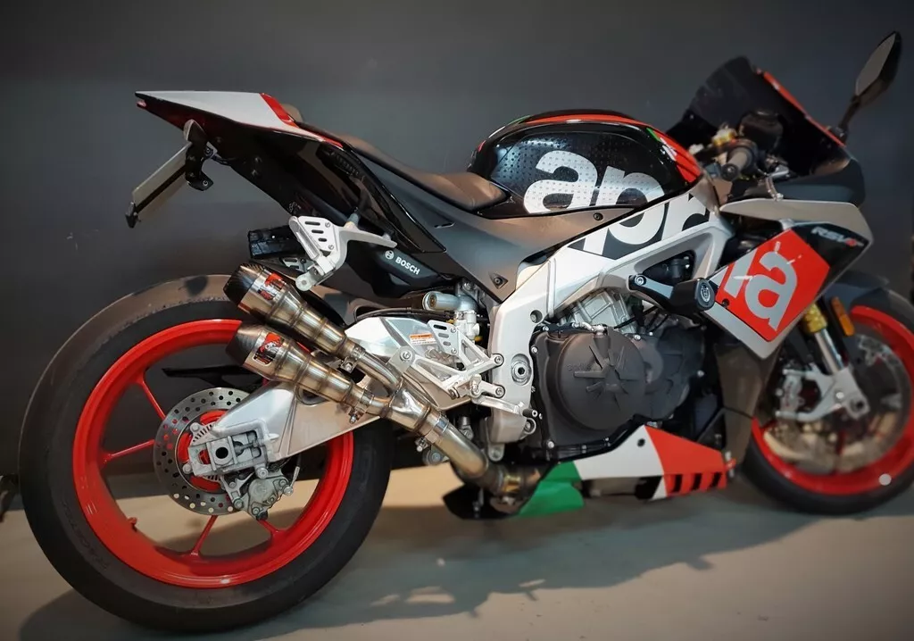 Aprilia rsv4 exhaust online