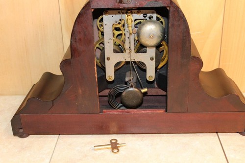 Antique Gilbert 8 Day Mantle Clock ~ Serviced & Running ~ 1917 - Picture 13 of 14