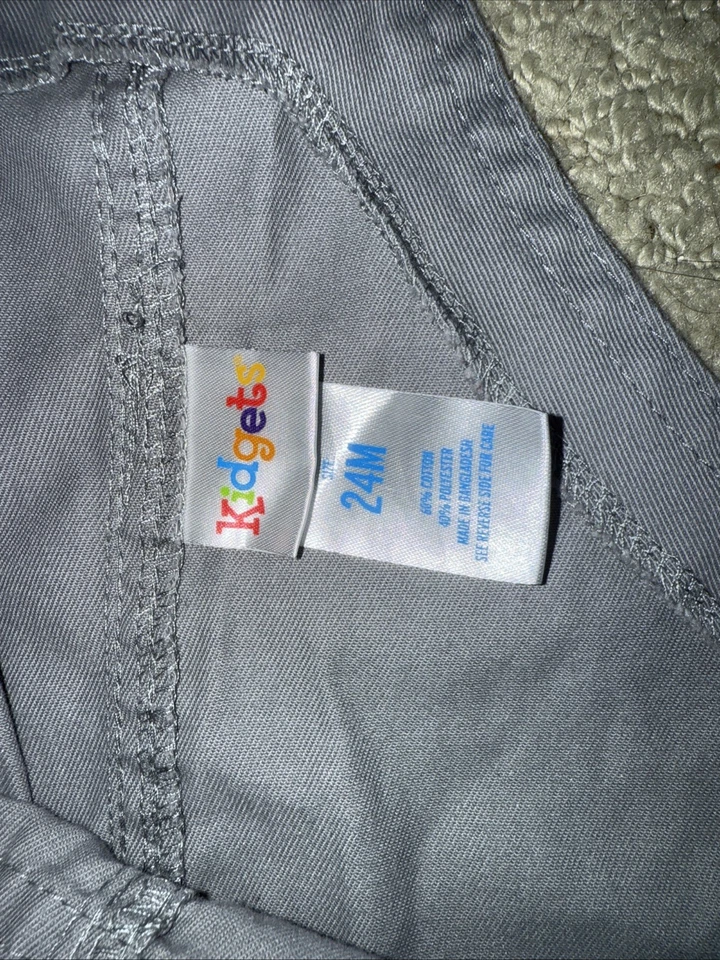 24 meses Niño Pequeño Gris Dinosaurio Mono Pantalones Cortos Verde Niños Jumper Foto 3 de 4