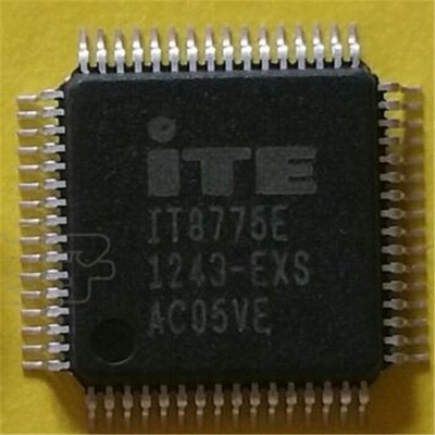 1 x 100% New IT8775E EXS  QFP-64 Chipset *bn