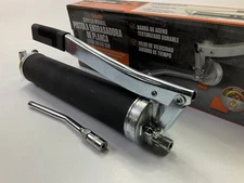 Lubrimatic 30-801 Standard Duty Lever Style Grease Gun With Speed Threads