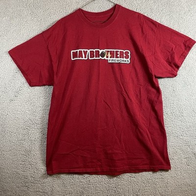 May Brothers Fireworks Men's Size Large Red Logo Short Sleeve T-Shirt