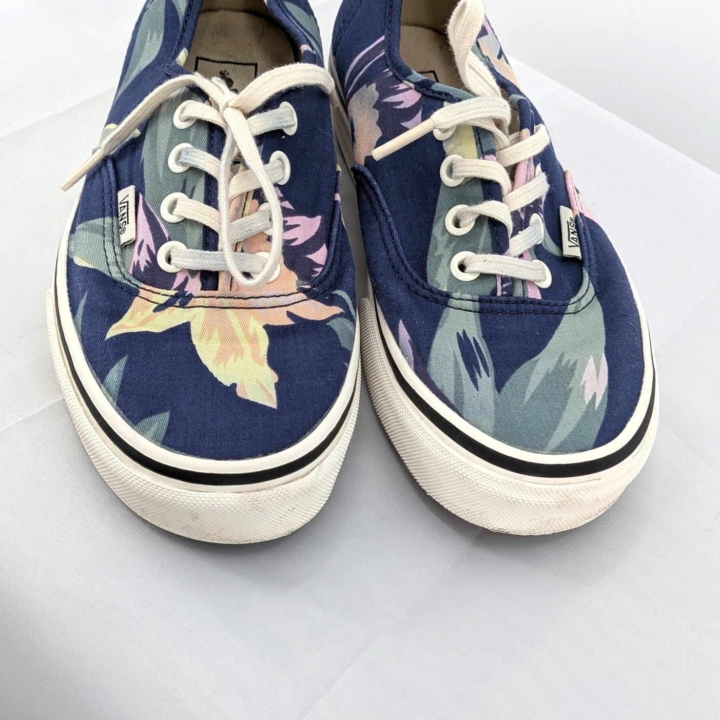 Floral Vans Lace Up Sneakers Casual Skate Shoes Womens 7 thumbnail 6