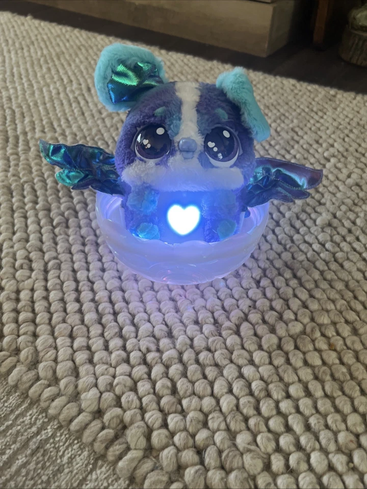 Hatchimals Alive Mystery Hatch “Marina” Water Puppadee 互动毛绒玩具 — 第 3/4 张图片