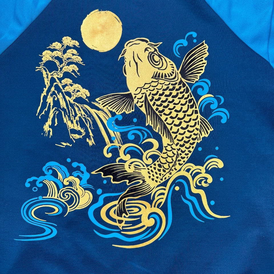 Chaqueta Sacred Crown Para Hombre XXL Azul Koi Pez Cremallera Completa Forrada de Vellón Bolsillos para Mano Foto 3 de 4