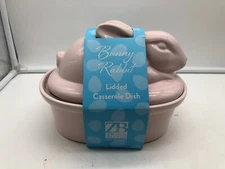 Zrike Brands Ceramic 7.5in Pink Bunny Lidded Casserole Dish BB01B41038