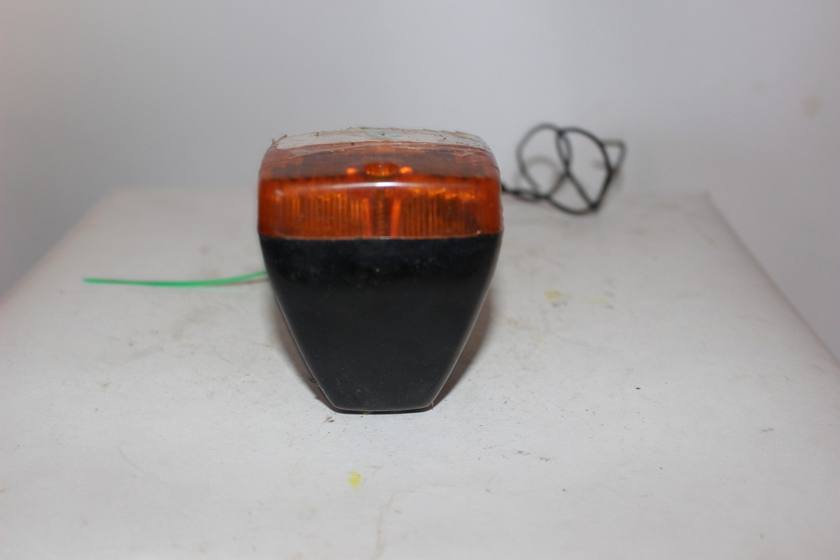 KAWASAKI ZX750 ZX1100 ZX550 REAR TURN SIGNAL LIGHT INDICATOR