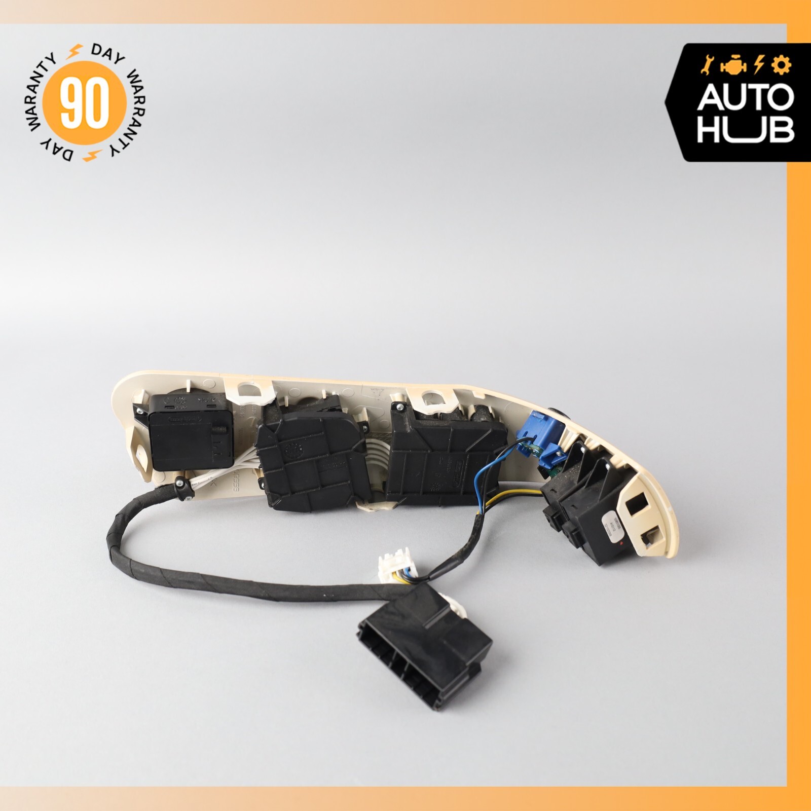 03-13 Maserati Quattroporte M139 Front Left Seat Control Memory Switch OEM 50k