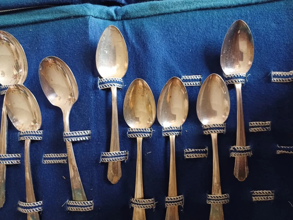 Cubiertos Paramount Art Deco 1933 Wm A Rogers Oneda 41 piezas Foto 4 de 4