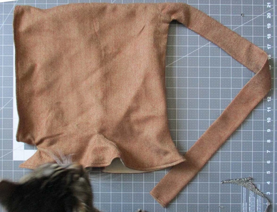 Disfraz con Capucha Nórdica Vikinga SCA Lana Lino Tweed Sarga Liripipe Para Hombres Medieval LOTR Foto 3 de 4