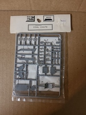 Tichy Train Group HO - Coal Chute - 8003 - RT