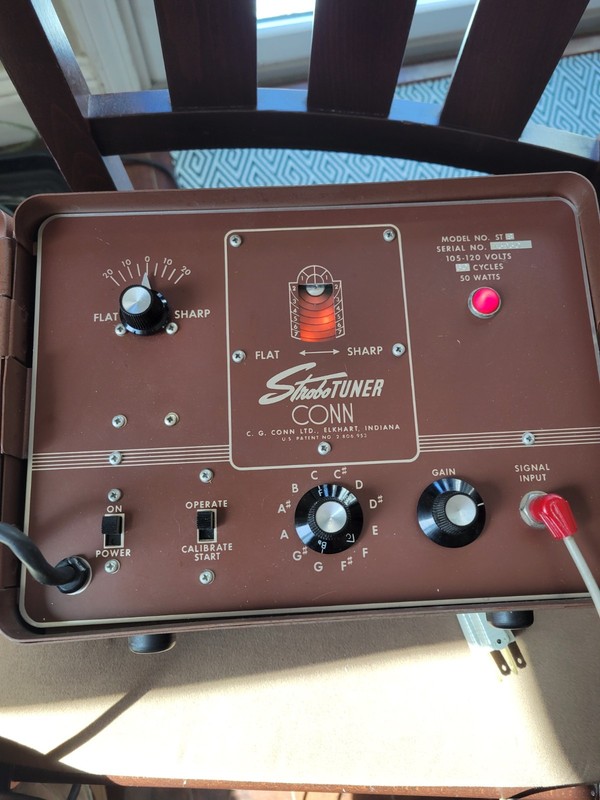 Conn Strobotuner ST-8 Vintage Instrument Tuner
