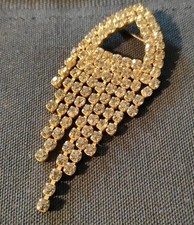 Spilla spilla bigiotteria colore oro 9 cm x 4 cm unisex