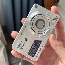 Sony Cyber-Shot DSC-W350 Silver Digital Camera 4x Zoom 14.1MP English 90 New