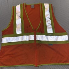 3M Scotchlite Reflective Material Men  s Safety Vest, One Size