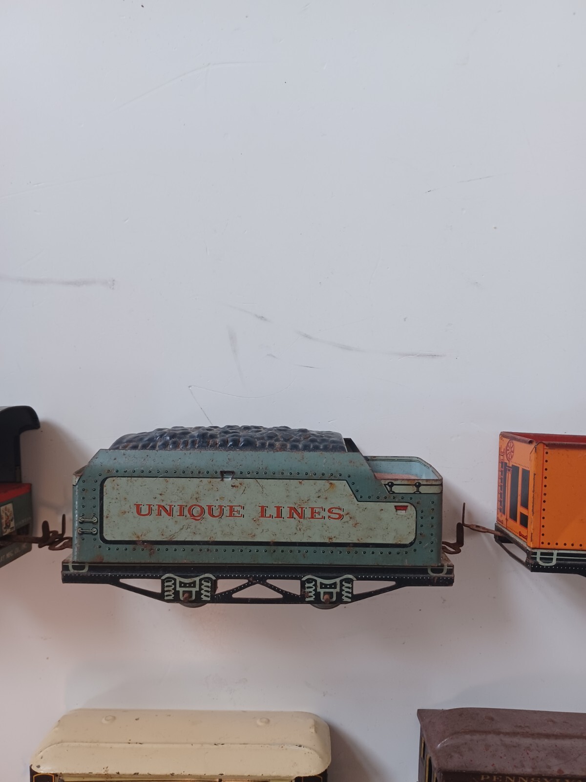 Picture 3 of 24