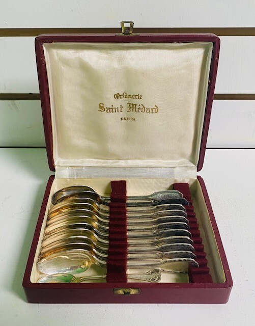 Orfevrerie Saint Medard Silver Plated Silverware Lot of 56 Orfevrerie Saint Medard Silver Plated Silverware Lot of 56