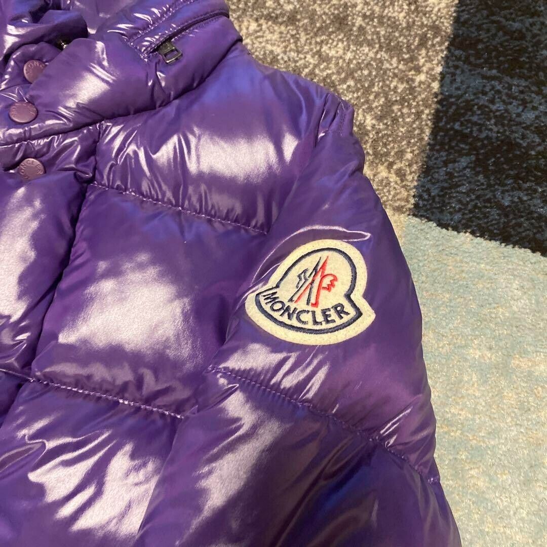 MONCLER EVEREST down jacket purple men's size 2 used from MONCLER EVEREST down jacket purple men's size 2 used from