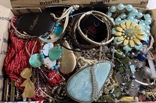 MIXED COSTUME JEWELRY LOT SMALL FLAT RATE BOX 1lb13oz WEARABLE NOT JUNK CRAFT