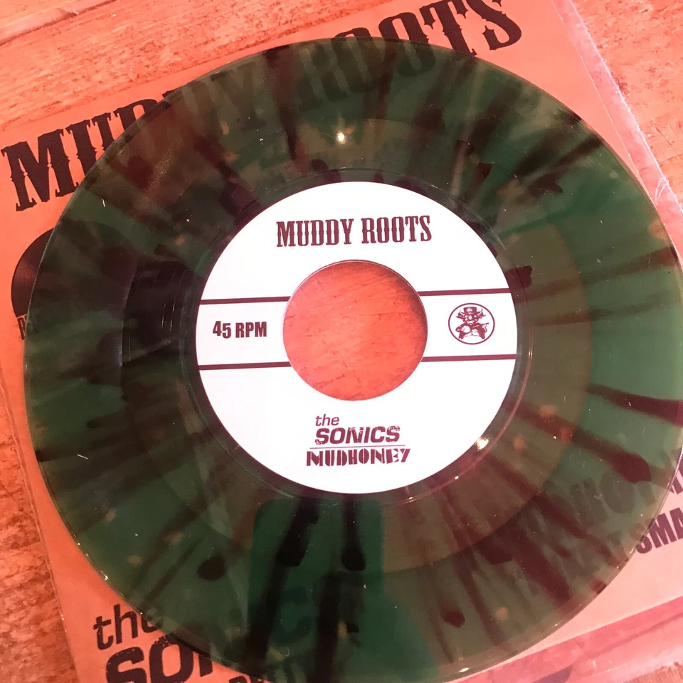 GARAGE PUNK - THE SONICS - BAD BETTY /MUDHONEY - I LIKE IT SMALL - RSD Splatter - Image 2 of 3