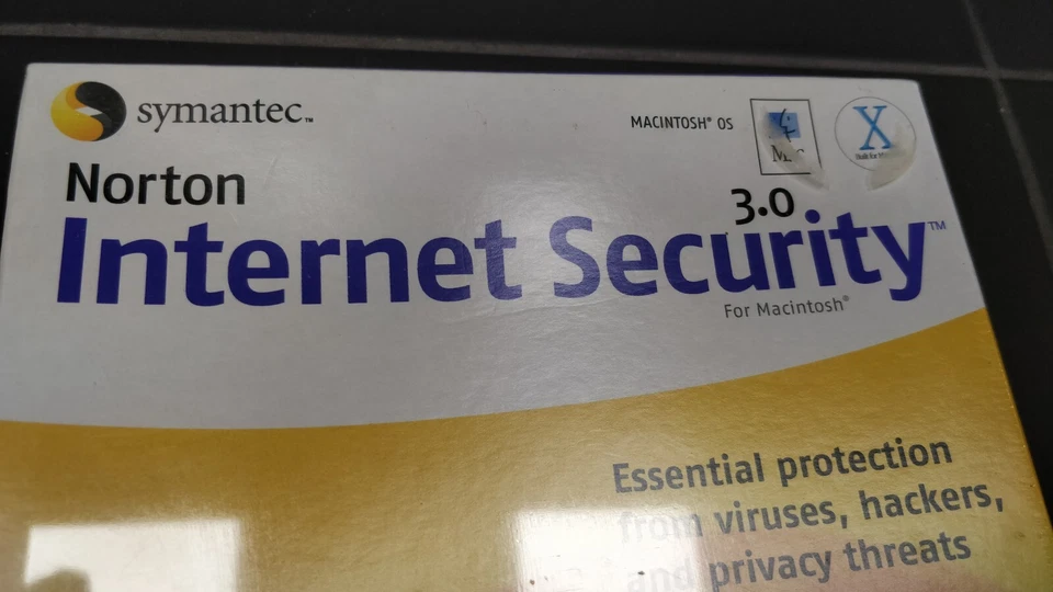 Vintage Genuine Norton Internet Security 3.0 Mac X CD-ROM NEW BIG BOX - Image 3 of 4