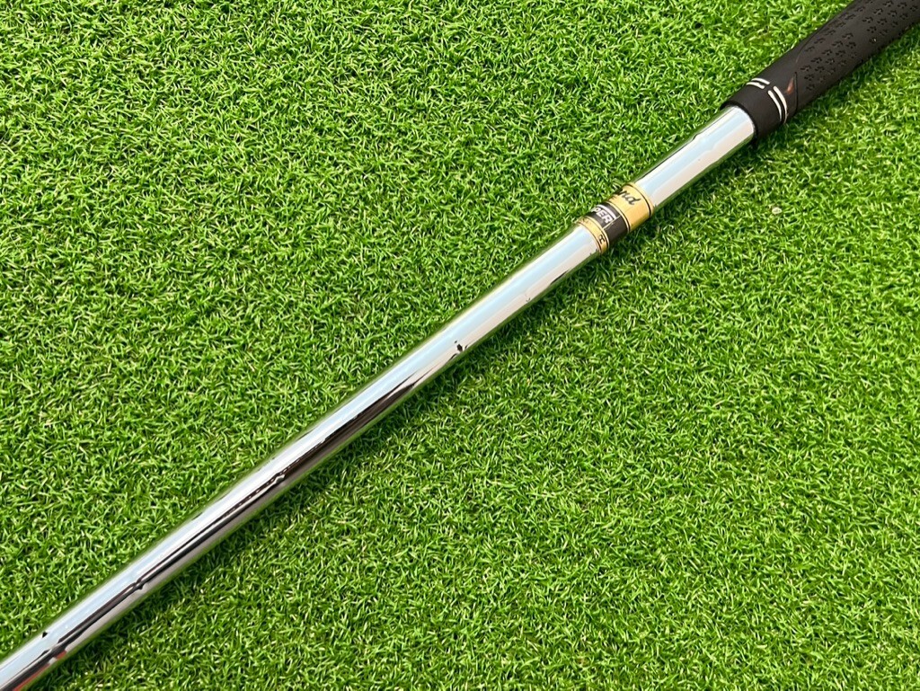 Cleveland Golf TOUR ACTION TA5 GunMetal (4) IRON Right Handed