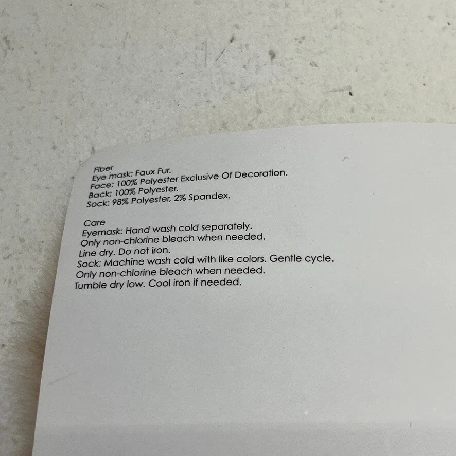 Dreaming Of Blue & Brown Rabbit Eye Mask & Fuzzy Socks Girls One Size NEW - Image 3 of 4