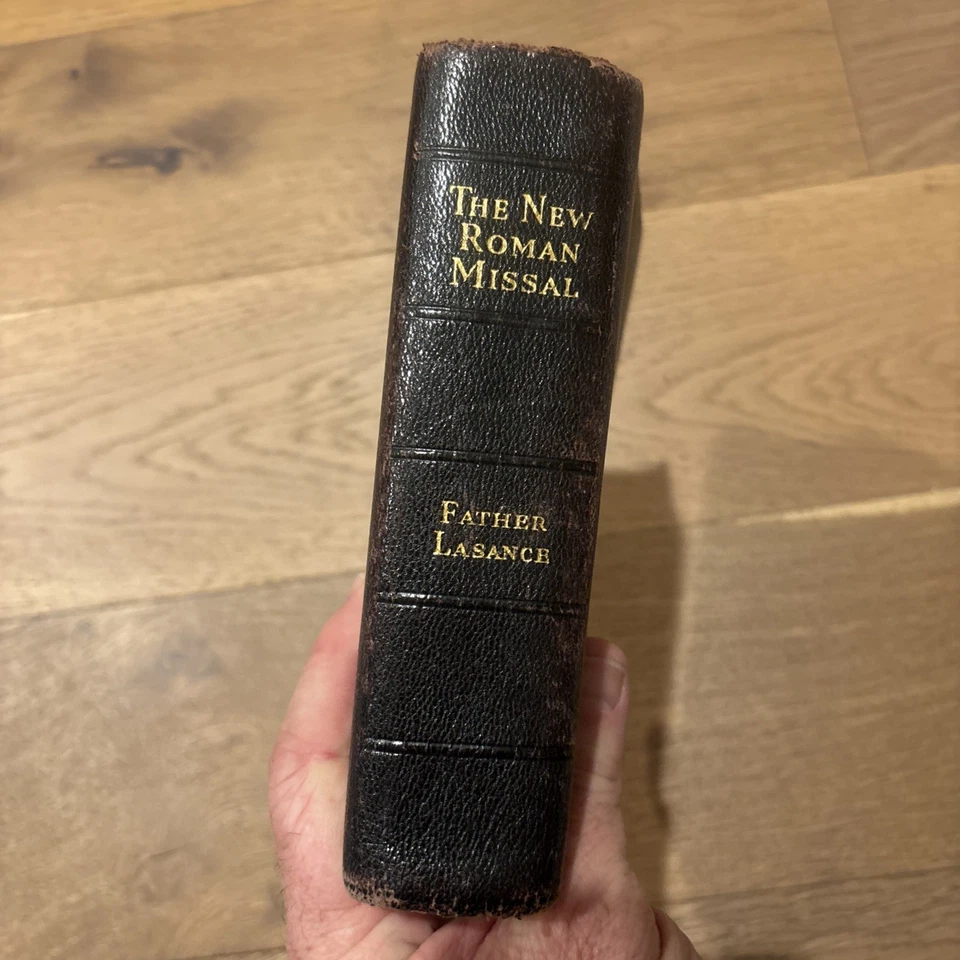 The New Roman Missal by Father Lasance, 1937 Latin English Benziger ACCEPTABLE - Image 4 of 4