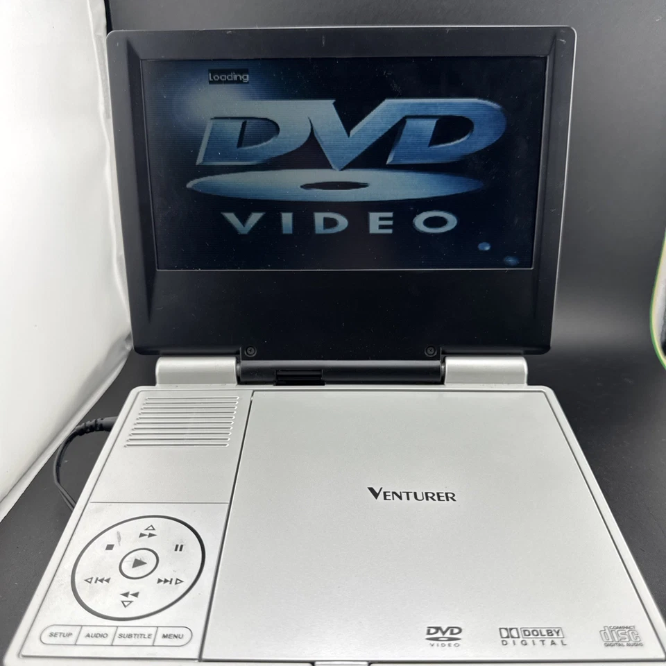 Reproductor de DVD portátil Venturer PDV880 7" (necesita reparación o limpieza) no lee DVD Foto 3 de 4