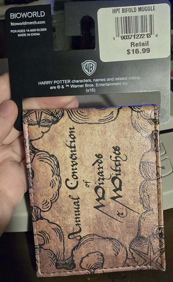 Harry Potter Bioworld Muggledom Bi-fold Wallet New - Image 3 of 4