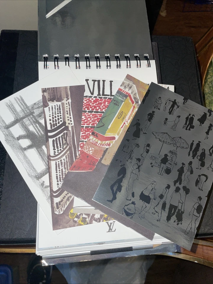 Rare Vintage Louis Vuitton New York Book w/Postcards - Image 3 of 4
