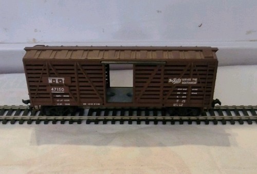 Tyco Spur HO - HO3876. Roundhouse MKT 40' Stock Car 47150. Keine Türen. | Condition: Used