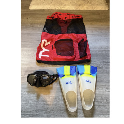 TYR Mesh Backpack Red/Beach Bag Lot