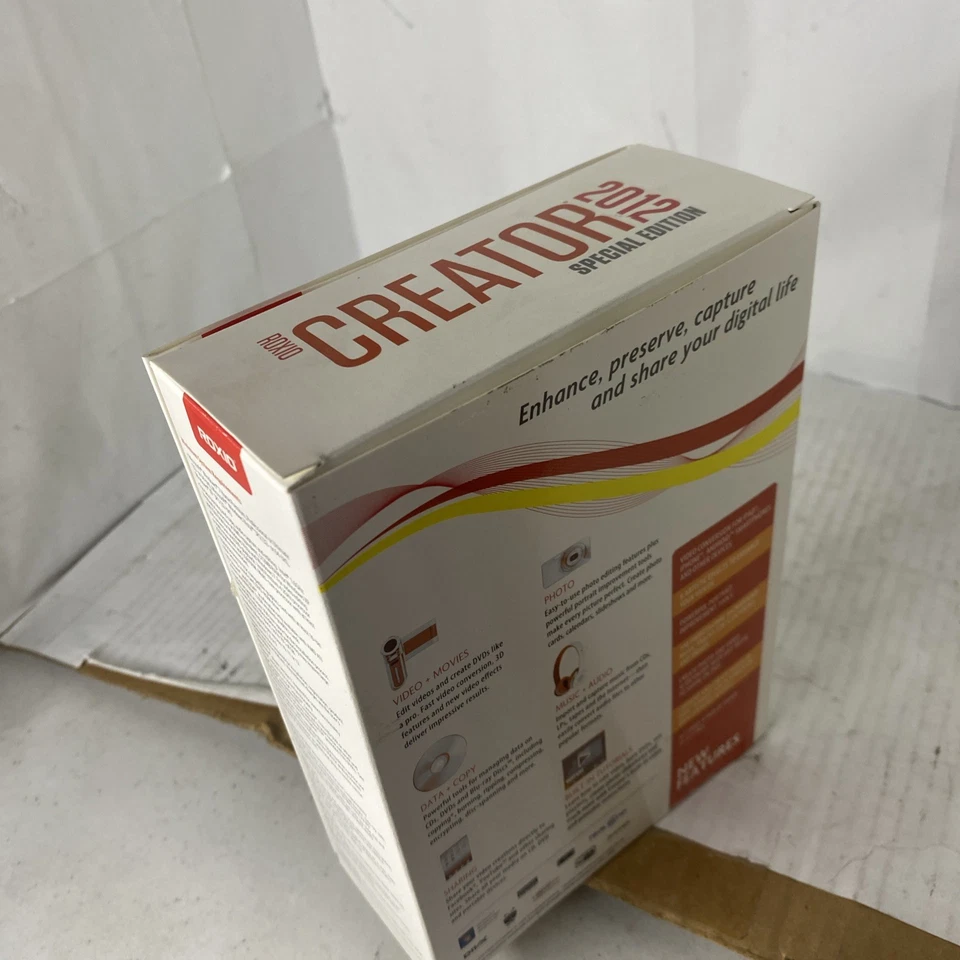 Roxio Creator 2012 Special Edition Printed In USA Music Photo Video Sharing - Image 4 of 4