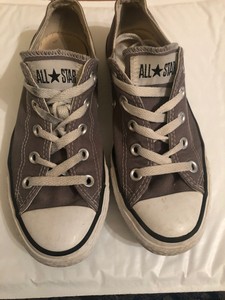 mens converse size 4 in women's