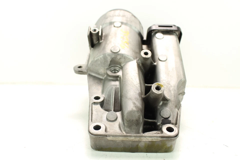 2010 VOLVO V50 SERIES 2.4L ENGINE OIL FILTER HOUSING OEM, 1105728S01 - Image 4 of 4