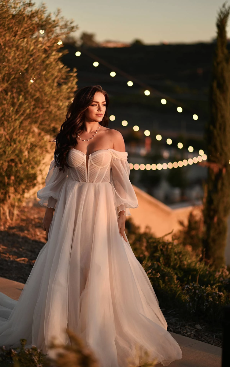 Martina Liana 1497 Wedding Dress