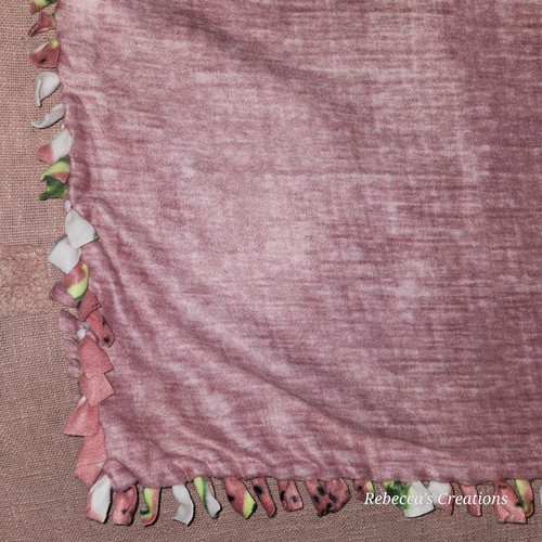 Summer Watermelon Crosshatch WARM HANDMADE 2 layer tie blanket/throw 52"× 59" - Picture 7 of 9