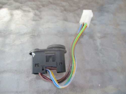 GENUINE VS ELECTRIC MIRROR SWITCH ASM #92052485 - Picture 5 of 12