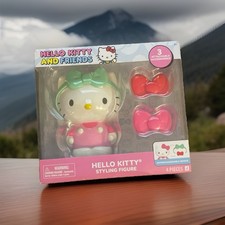 Hello Kitty Friends 2 Figure Set Styling Figure New in Box