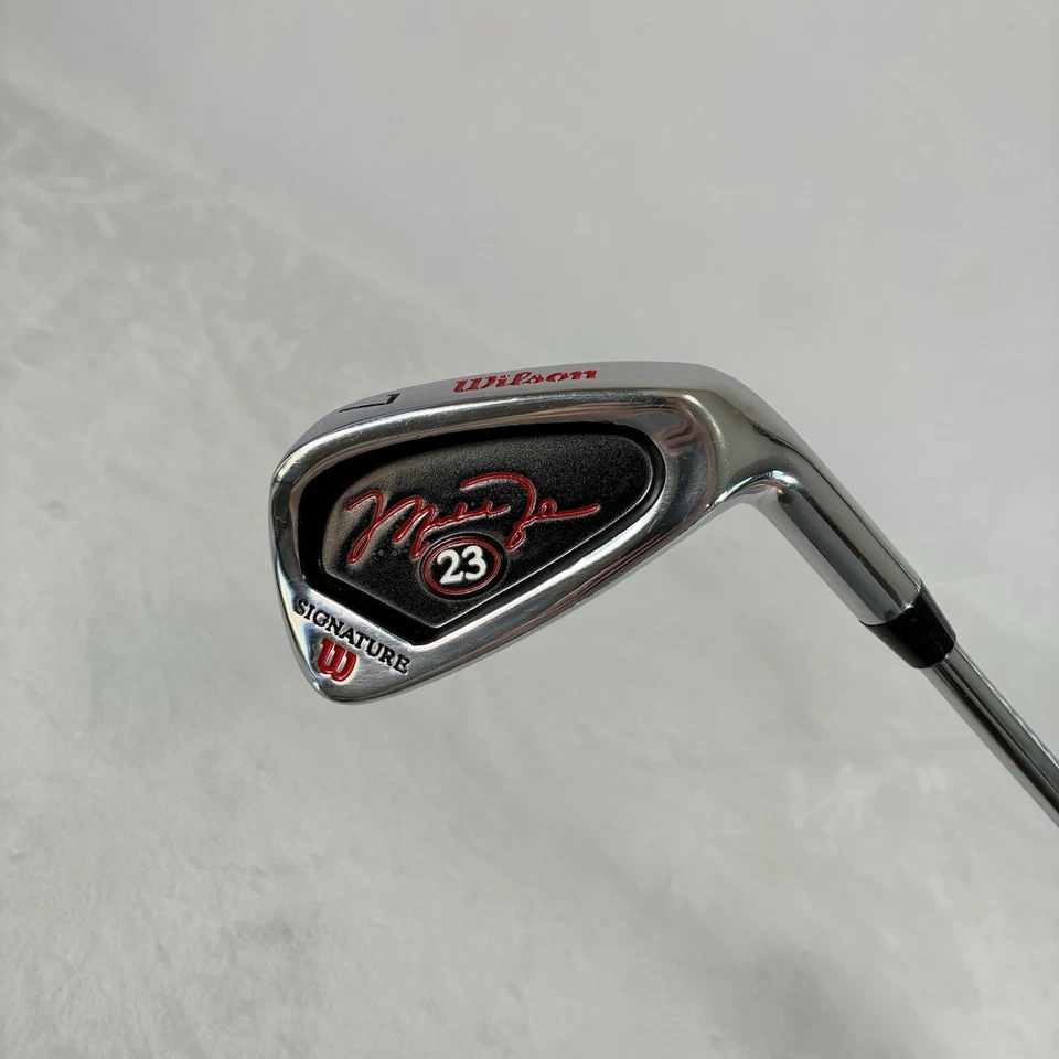 Club de Golf Michael Jordan 23 Wilson Signature 7 Hierro Derecha Junior Acero Temper Verdadero Foto 2 de 4