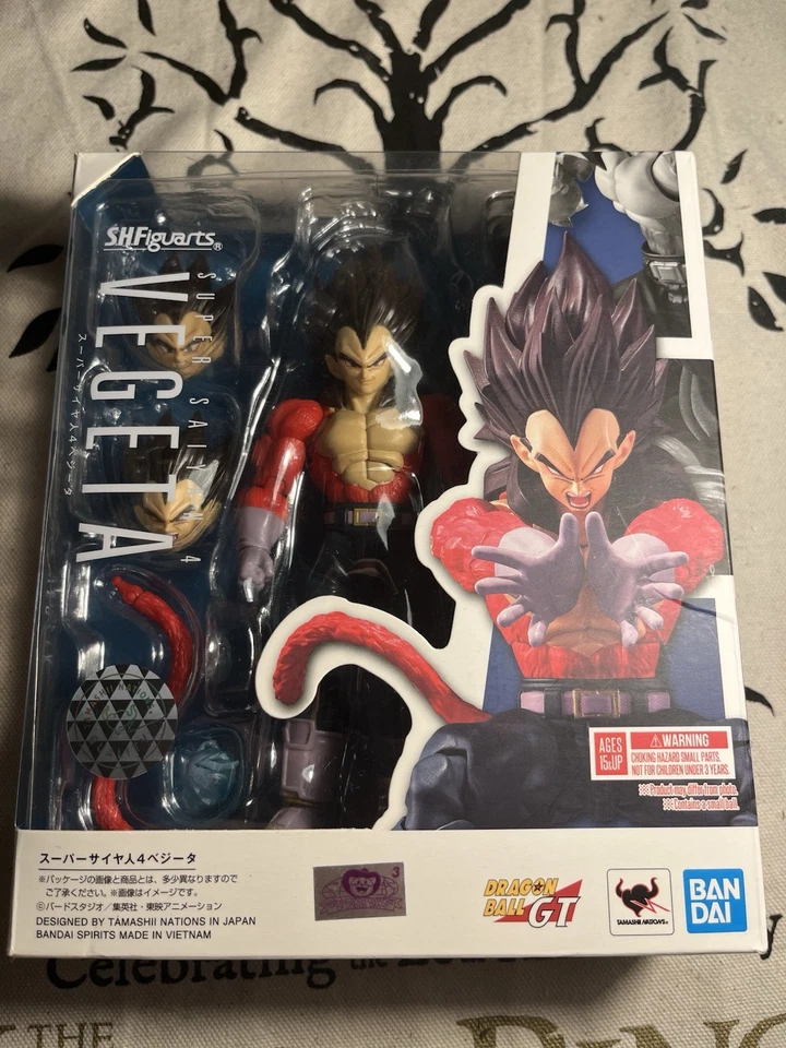 S.H.Figuarts Super Saiyan 4 Vegeta Dragon Ball GT Bandai Action Figure Used - Image 3 of 4