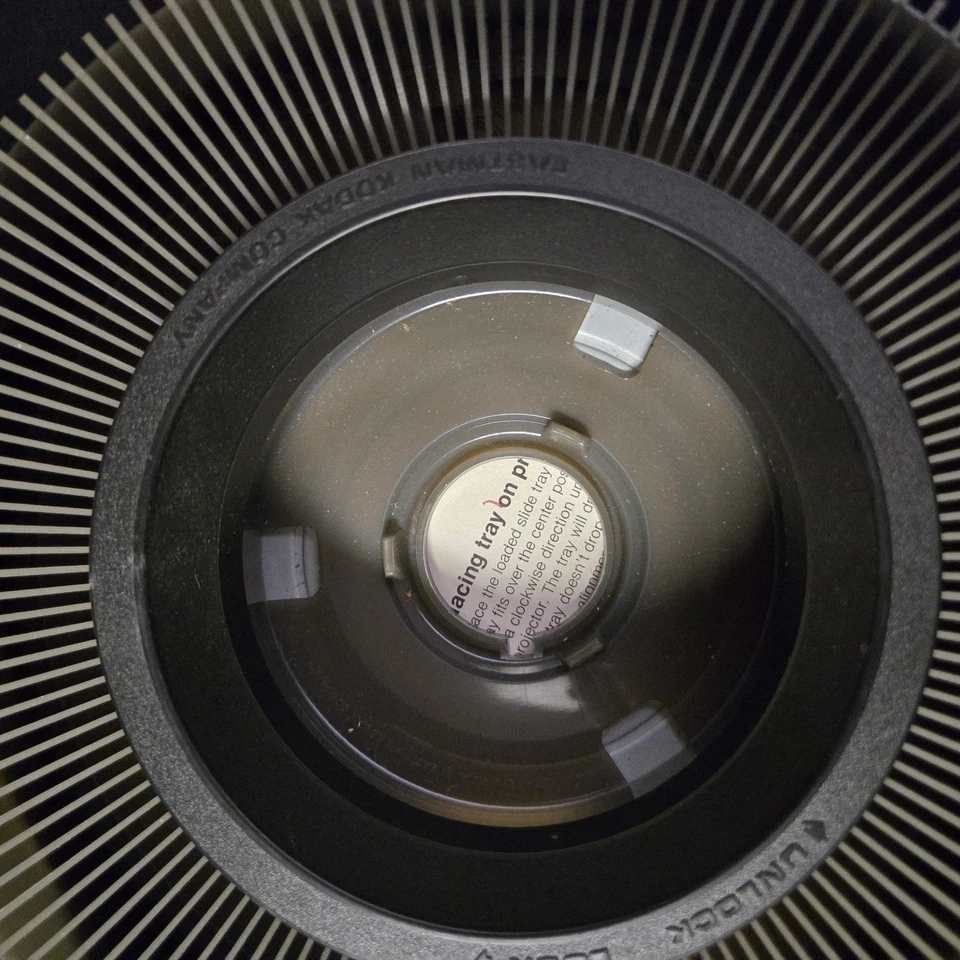 Lot of 3 Kodak Carousel 140 Slide Trays Transvue 35mm w/Boxes & 2 Index Cards - Image 4 of 4