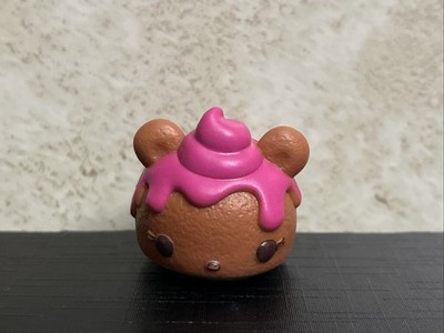 1 Num Noms Choco Berry  123   Confetti Surprise Cupcake Bear  S 1