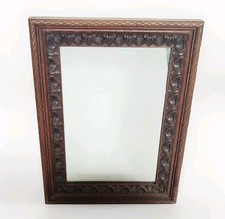 ANCIEN MIROIR MURAL EN BOIS SCULPTÉ  57x42.5 cm
