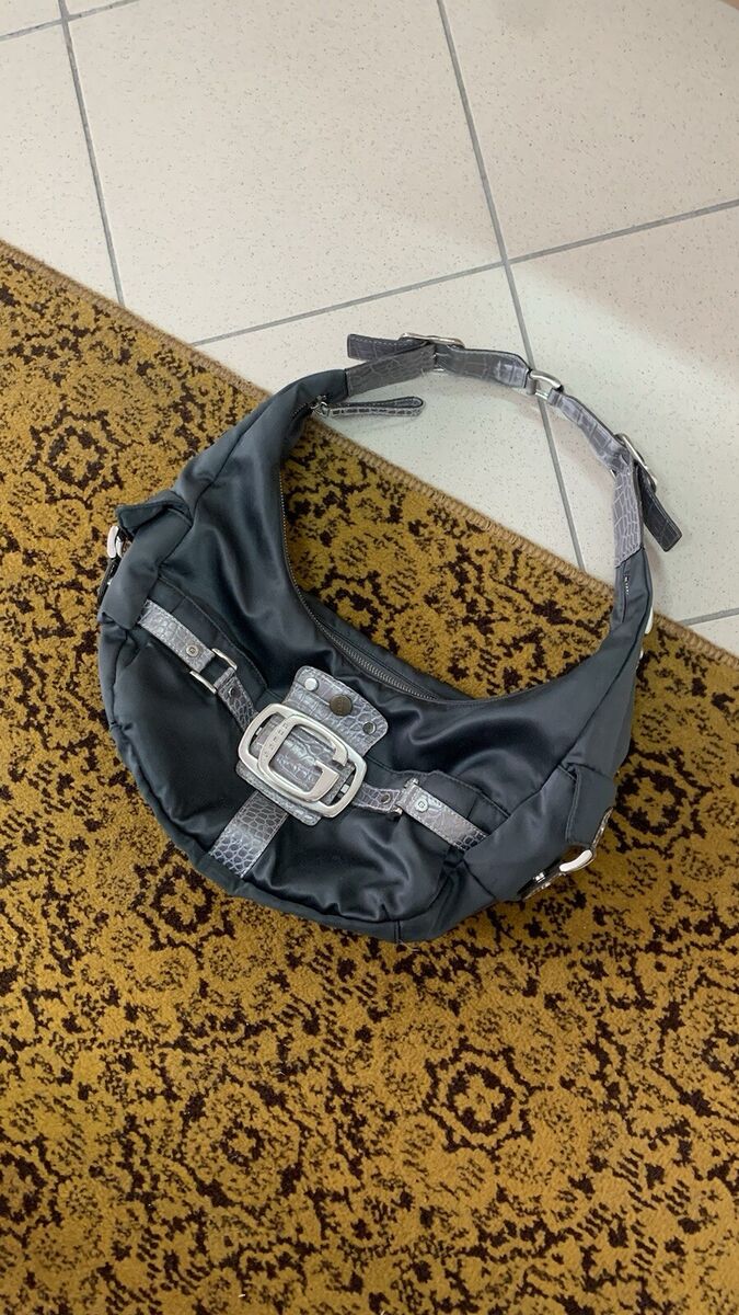 Y2K Vintage Guess 2000s Avantgarde Shoulder Bag | eBay Y2K Vintage Guess 2000s Avantgarde Shoulder Bag | eBay